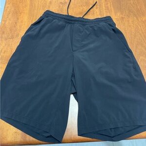 Lululemon Pace Breaker Men’s Shorts Black 9” Size Small